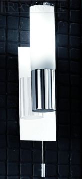 Polished Chrome and Glass Bathroom Wall Light ID Large View