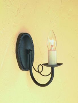 Traditional Single Wall Light finished in Black Gold ID Large View